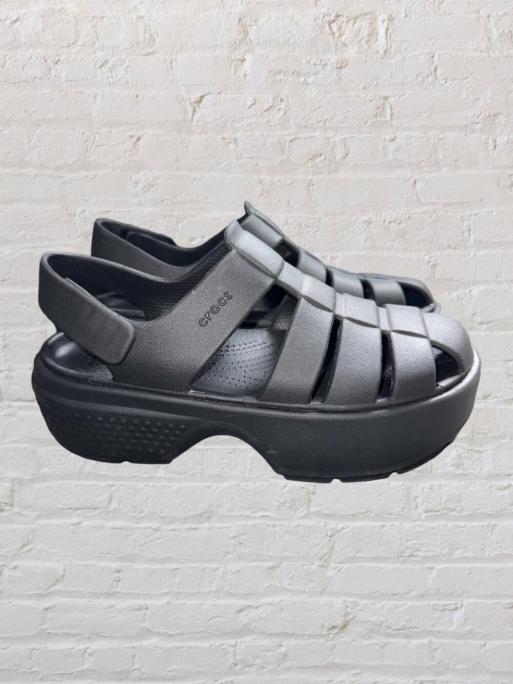 Size 10 Stomp Fisherman Sandals CROCS